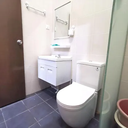 Pen Kyu House1 Apartment Kota Samarahan Exterior photo