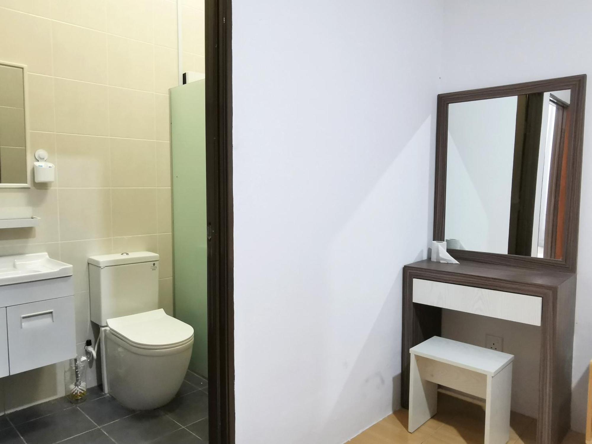 Pen Kyu House1 Apartment
